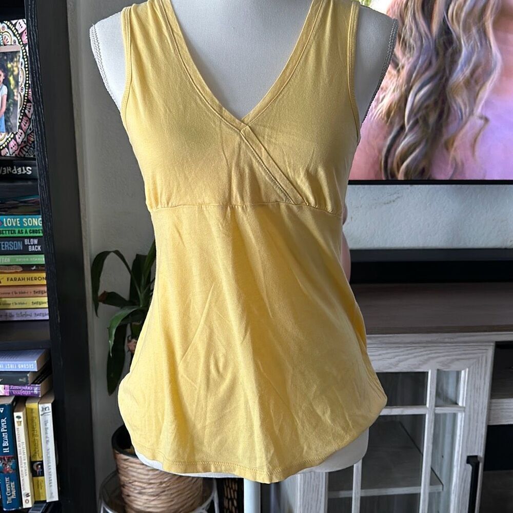 Royal Robbin Size XS Yellow tank top blouse